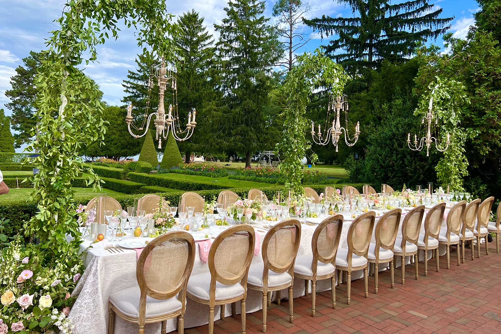 Small Intimate Weddings at Geneva On The Lake